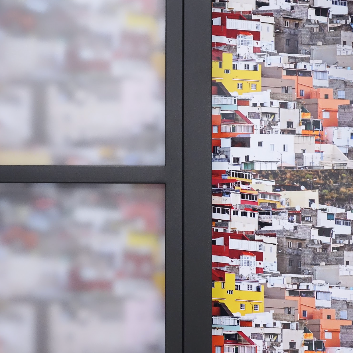 Porte coulissante vitrée en fer La fabrique du meuble