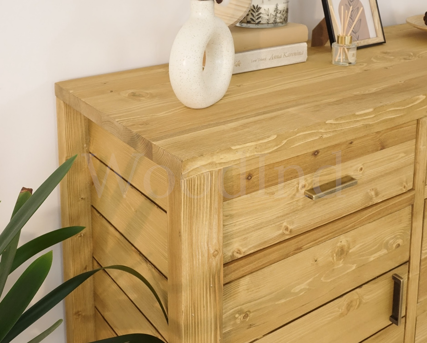 Buffet en bois brut quatre tiroirs et deux portes ESSENTIAL La fabrique du meuble