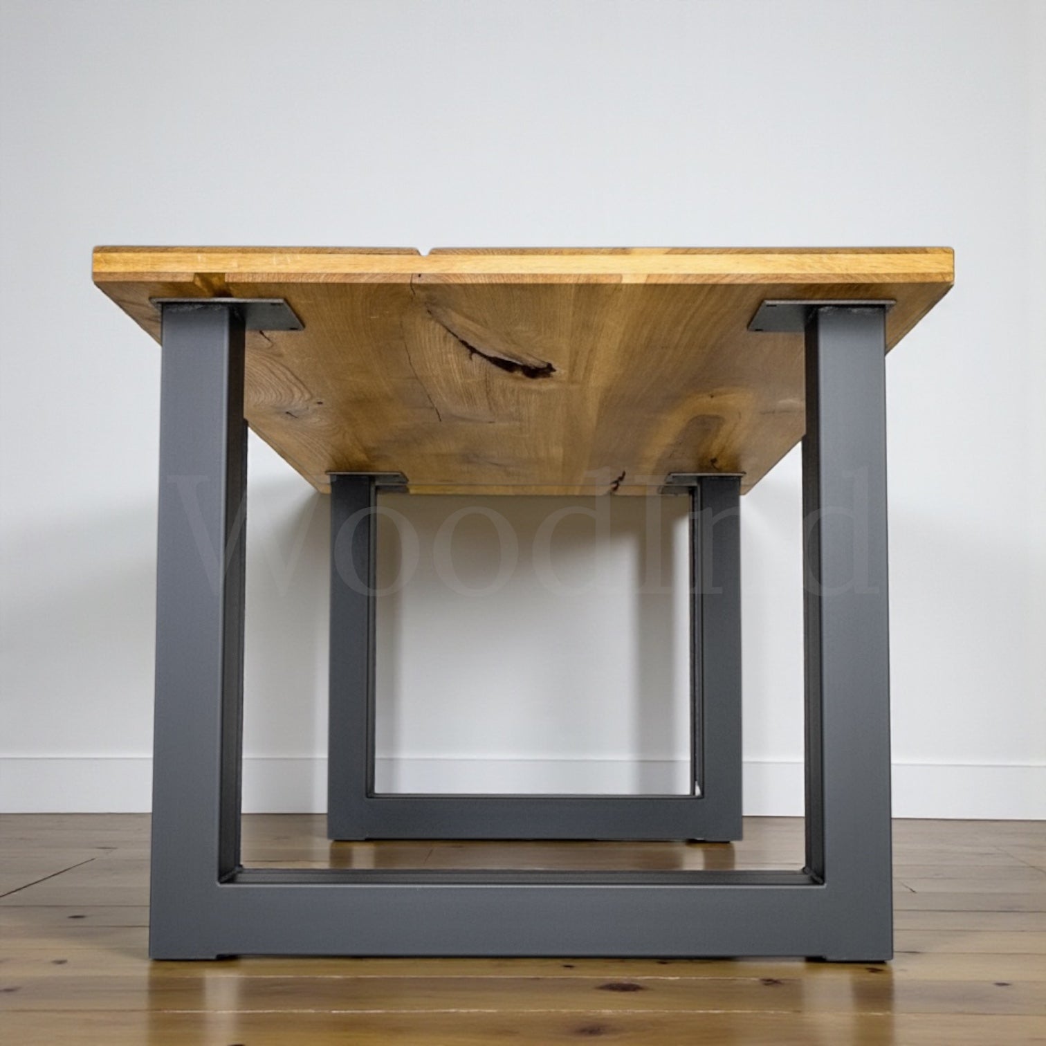 Table à manger en chêne et pied en fer - AVA La fabrique du meuble