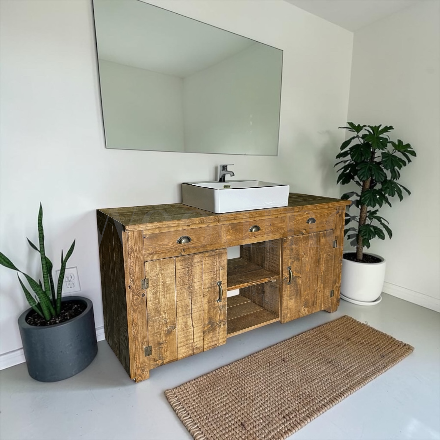 Meuble sous vasque EZIO - deux portes et une niche - sur mesure WoodInd